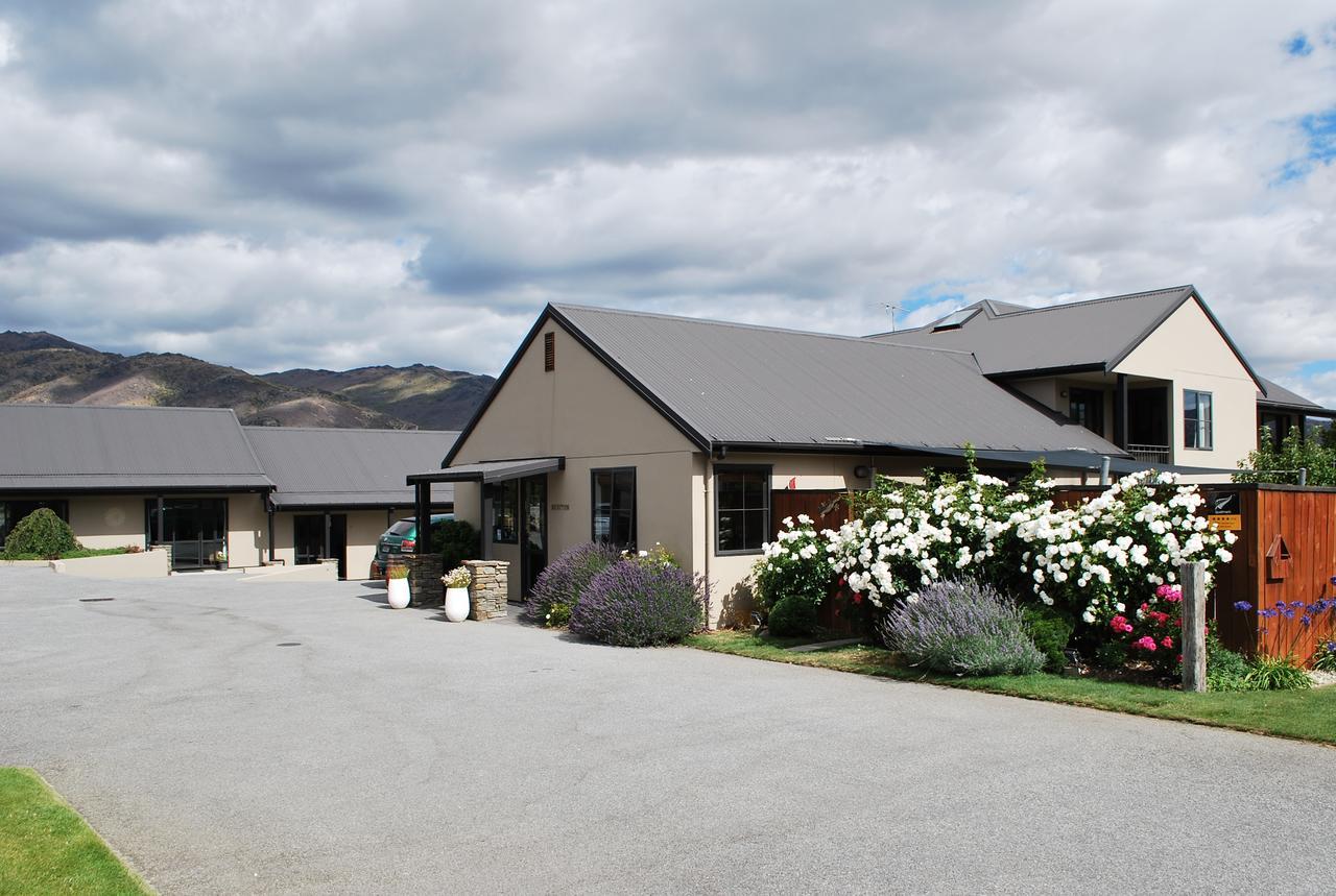 Carrick Lodge Motel Cromwell Exterior photo